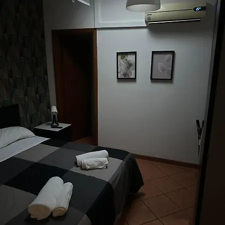 Гостевой дом Casa Felice A Piazza Zama 4*